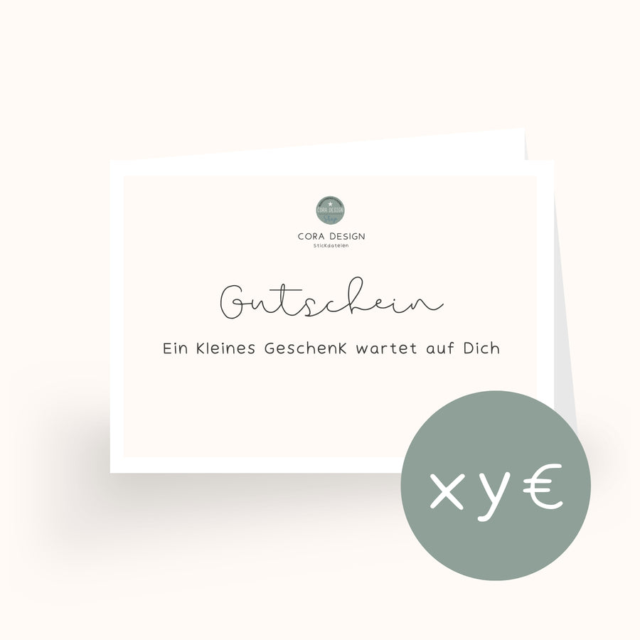 Geschenkgutschein für Stickdateien von Cora Design mit druckbarer Gutscheinvorlage. Minimalistisches Design zum Ausdrucken, Beschriften und Falten als kreative Geschenkidee.