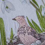 Stickdatei Frühblüherwiese mit Feldlerche
