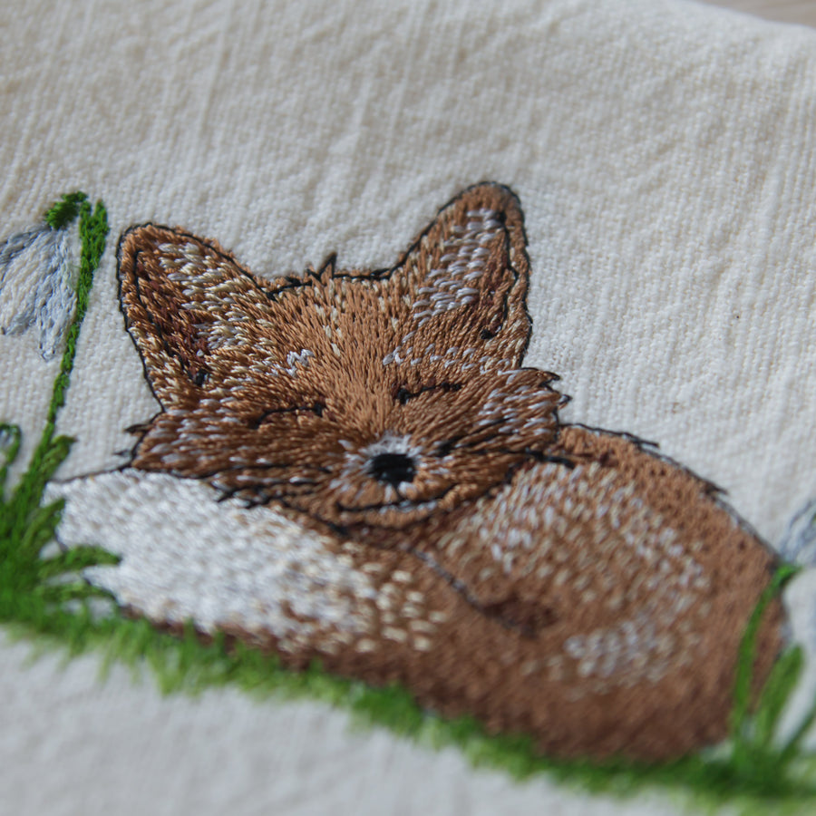 Stickdatei Fuchs mit Schneeglöckchen
