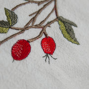 Hagebuttenherz – Stickdatei für große Stickrahmen