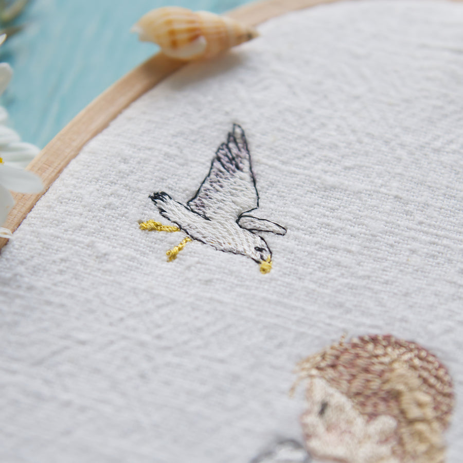 Stickdatei Mädchen und Möwe