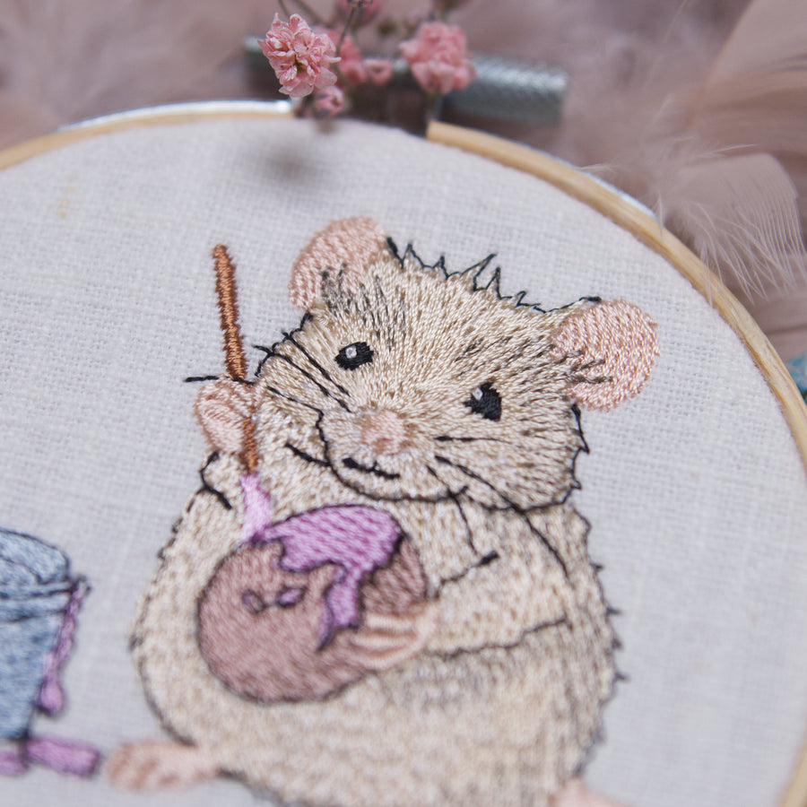 Stickdatei Maus bemalt Eier