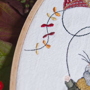 Maus mit Drachen – Stickdatei für 13x18 cm Rahmen