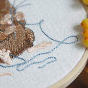 Stickdatei Maus mit Nadel und Faden