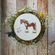 Stickdatei Pferd und Huhn
