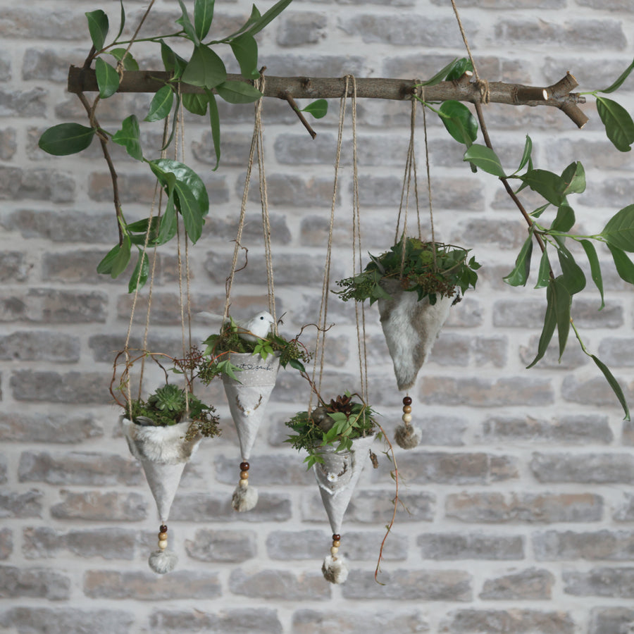 Set of hanging pots ITH