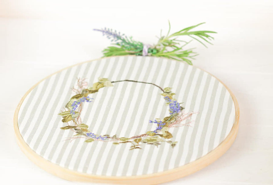 Embroidery design lavender wreath