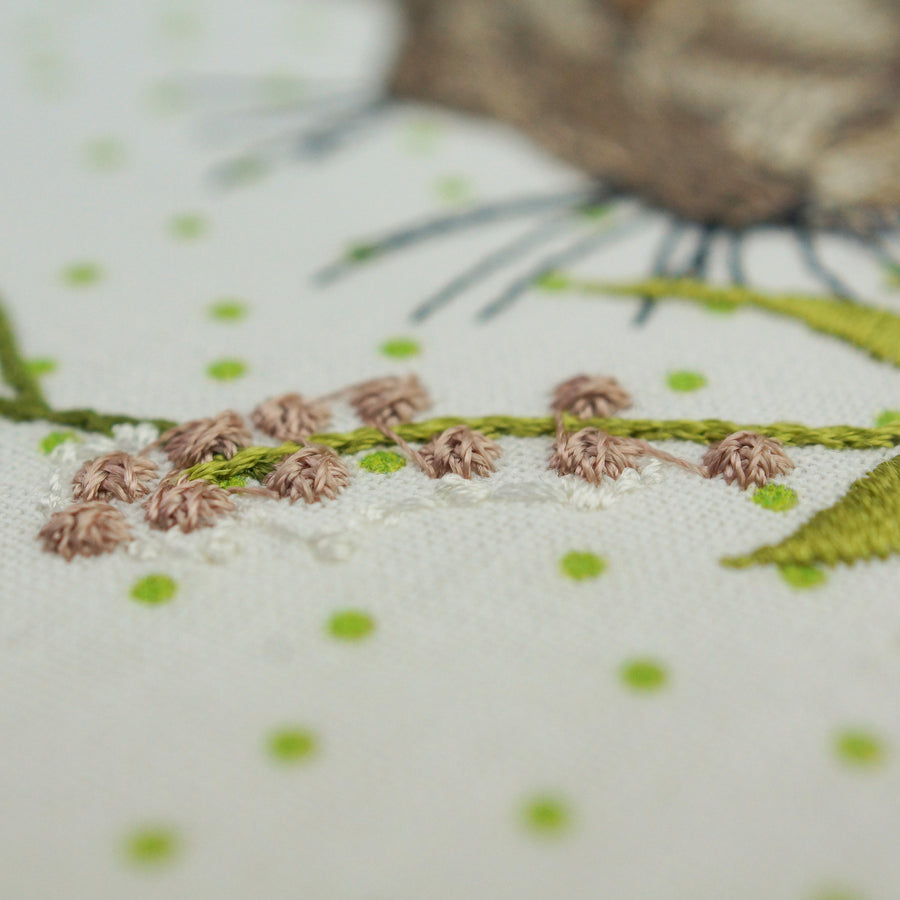 Embroidery design wildflower wreath