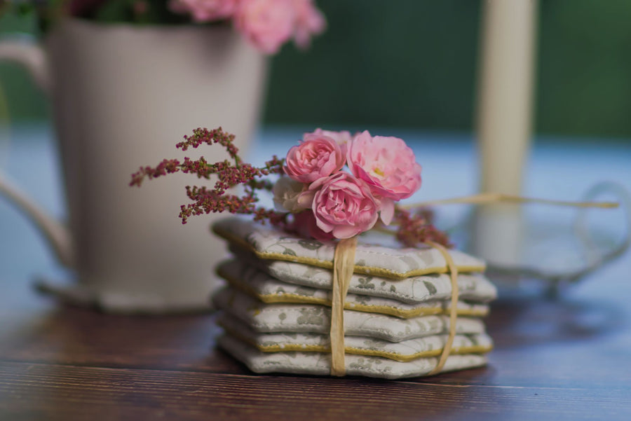 ITH embroidery file cup coaster