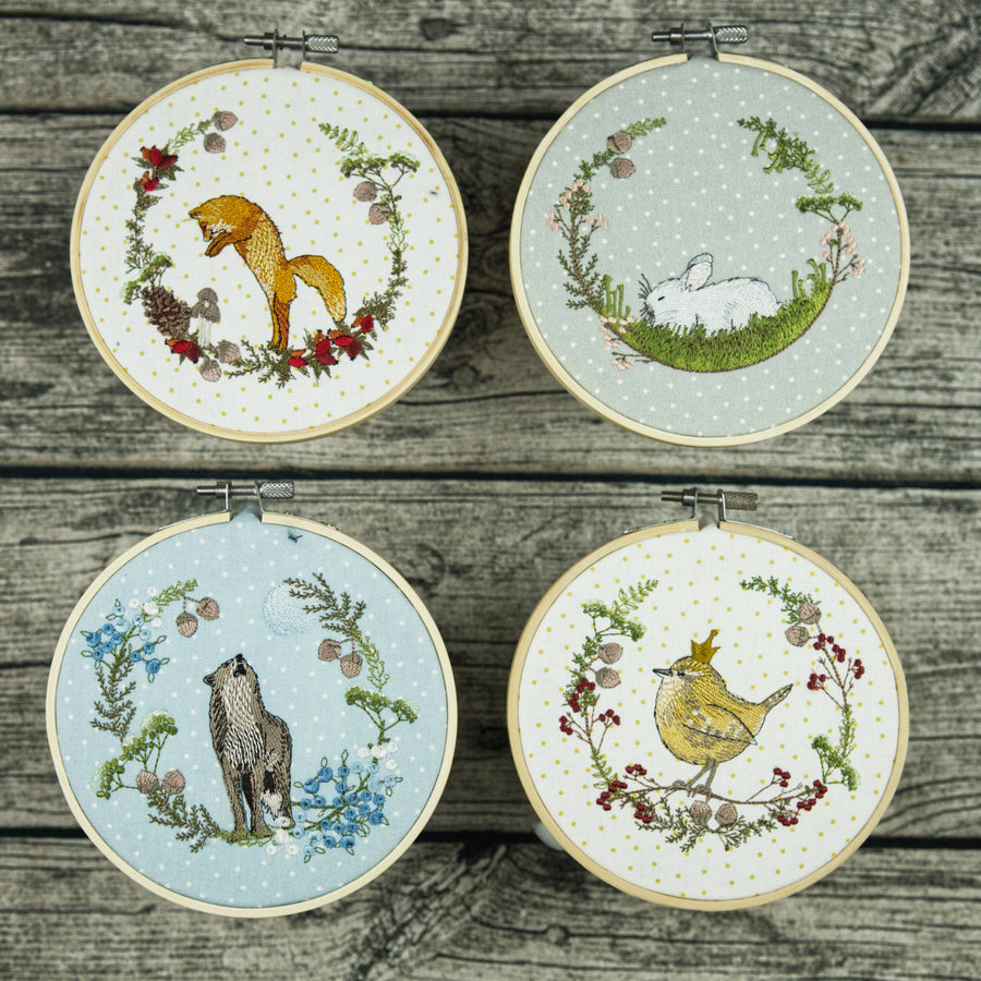 Stickdatei Fuchs im Hagebuttenkranz